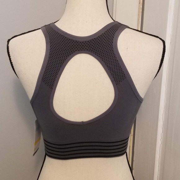 ❤SALE Zella Sports Bra Size Small Gray Yoga - Picture 6 of 8